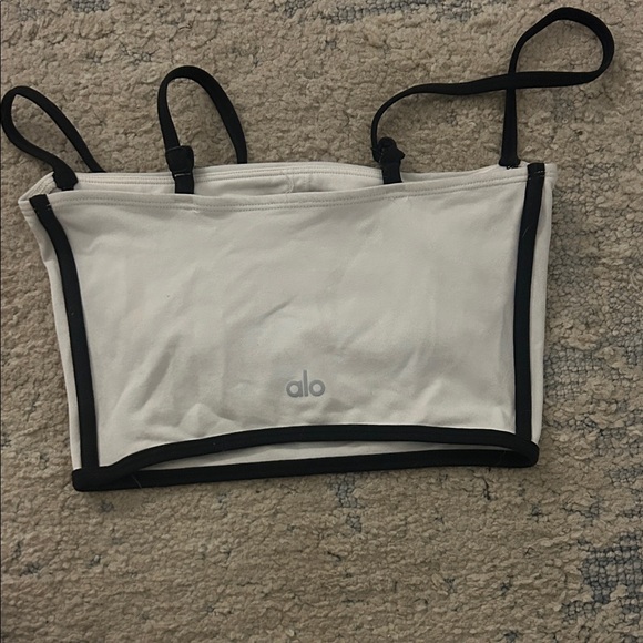 ALO Yoga Cream and Black Bandeau Top - Picture 3 of 3